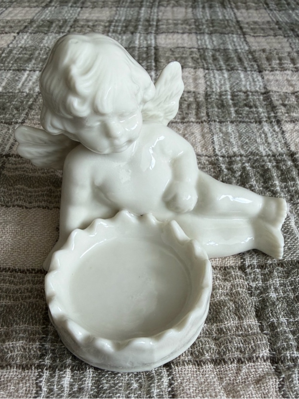 Vintage Cherub Mini Trinket Dish - Picture 3 of 13